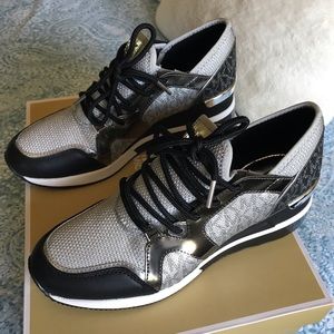 Michael Kors Liv Trainer Extreme Mesh